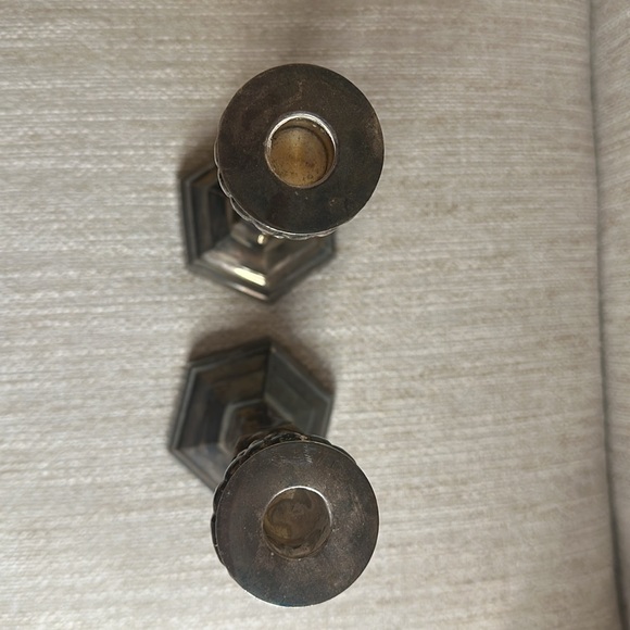 Set of 2 Pottery Barn Antiqued Silver Plated Taper Candlesticks Candle Holders - Picture 3 of 5